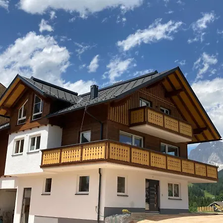 Deluxe Blasbichlerhof Apartment