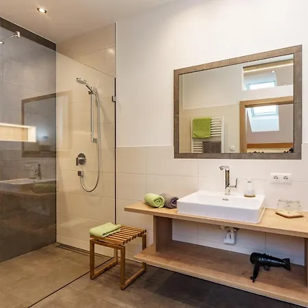 Deluxe Blasbichlerhof *